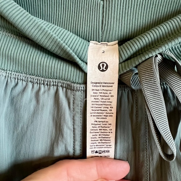 Lululemon Lined Studio Dance Pants - Picture 3 of 4